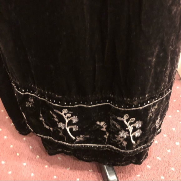 J. Jill Velvet Embroidered Dress - Picture 7 of 8